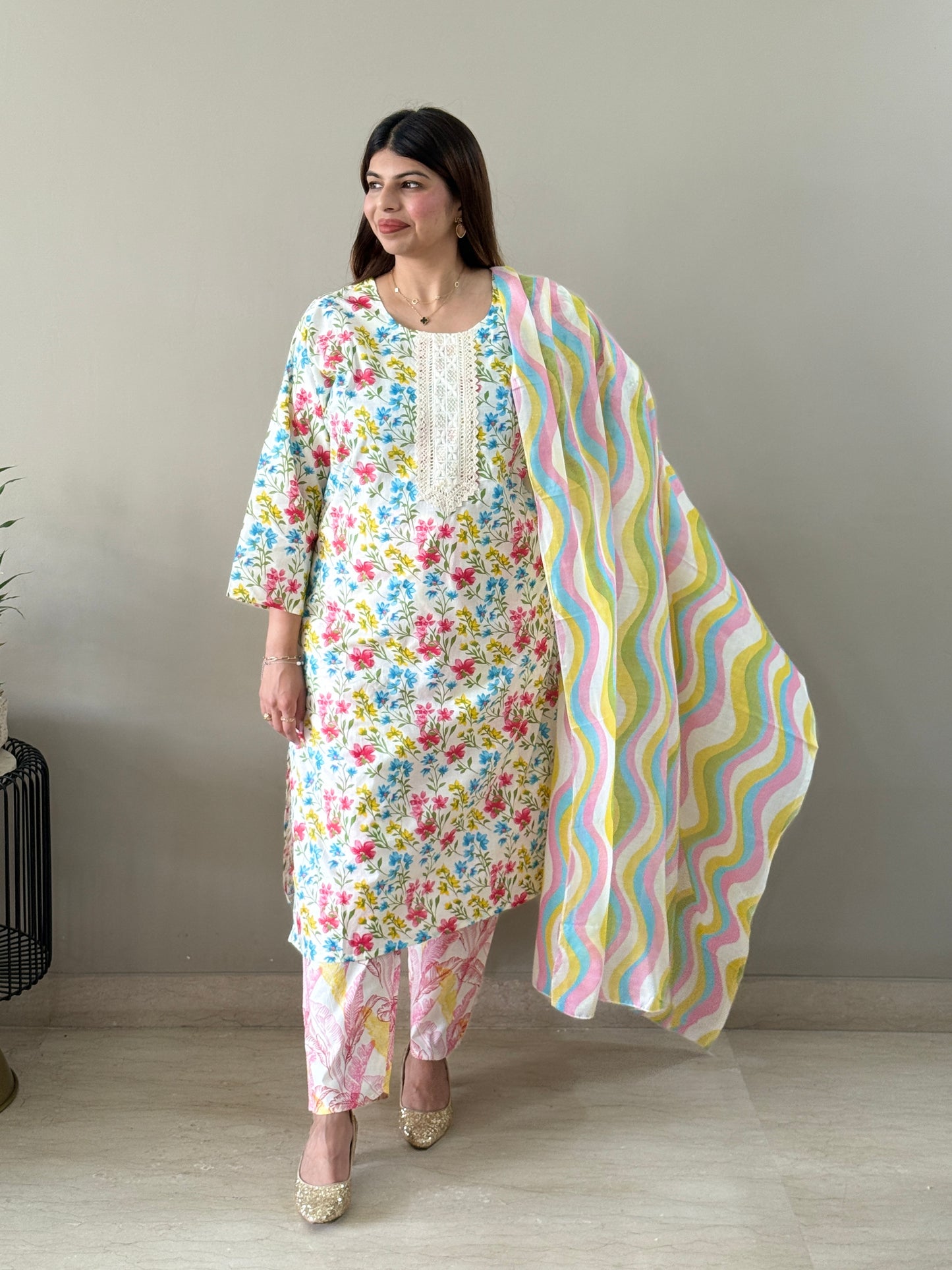Multicolor cotton floral suit set