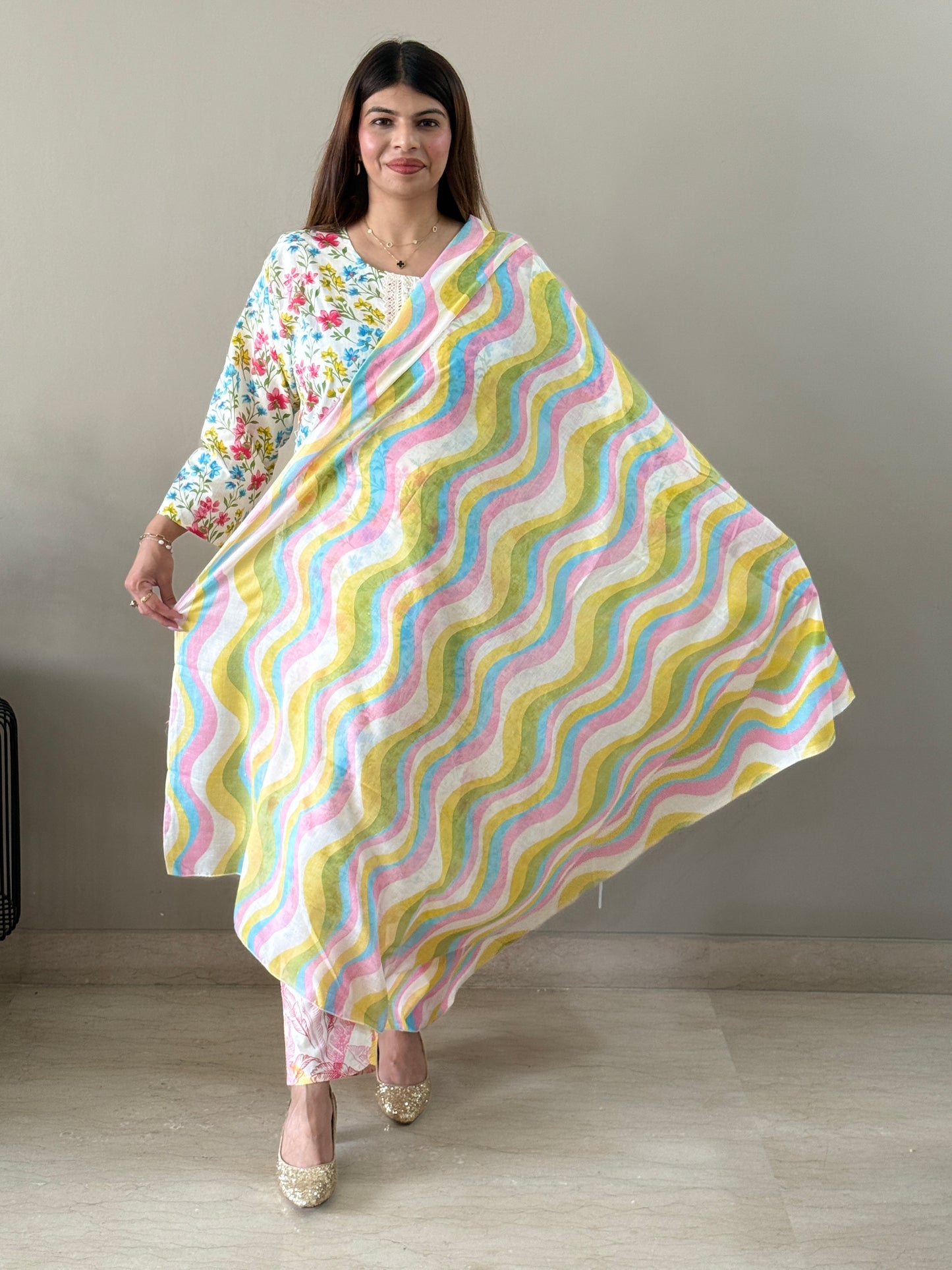 Multicolor cotton floral suit set