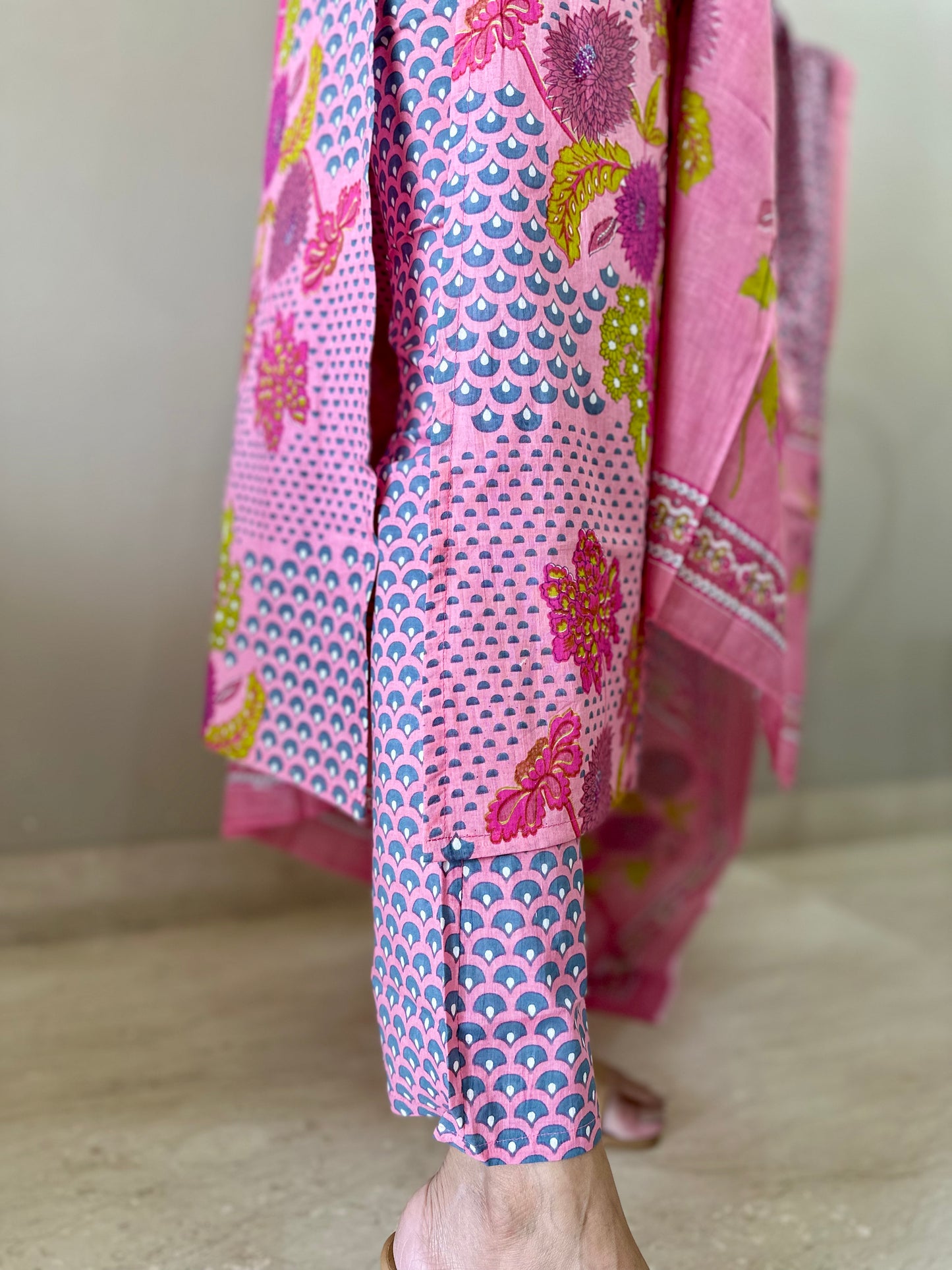 Pink V Neck 3 pc Suit Set