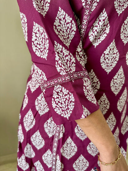 Wine Leafy Patterned Kurti